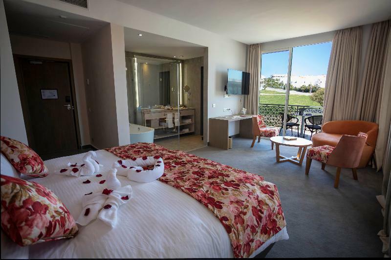 Mandarin Palace & 5*